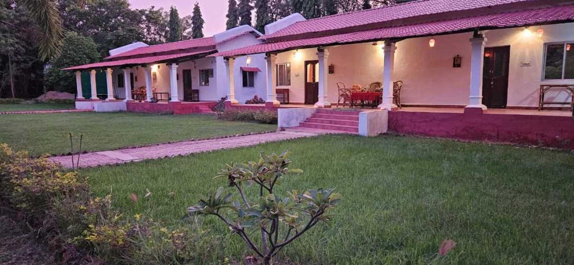 Kp Cottages Kānker Exterior foto